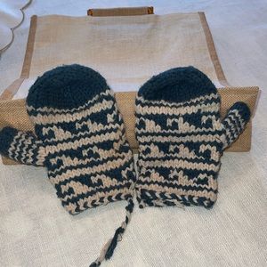 VTG Handknit Wool Mittens